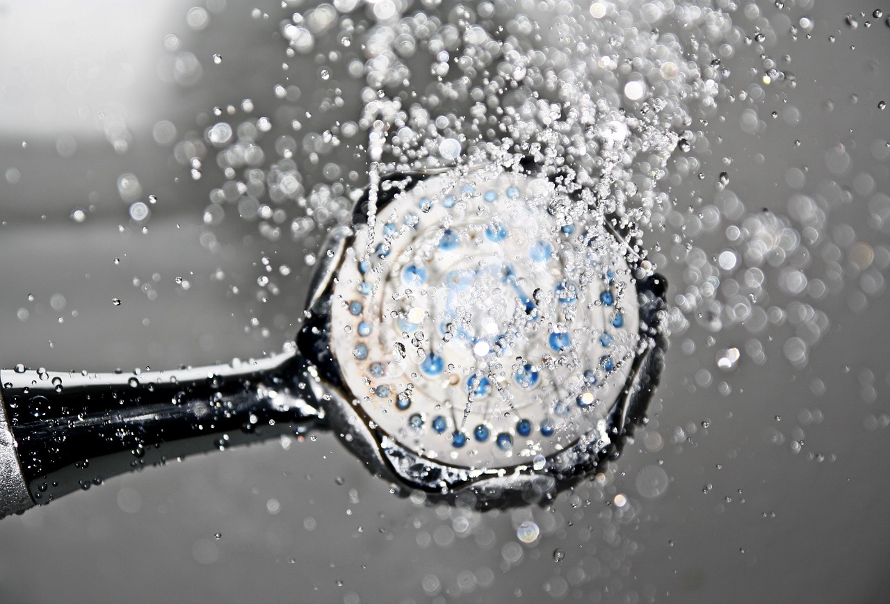 4 frissítő trend a zuhanyzók világában